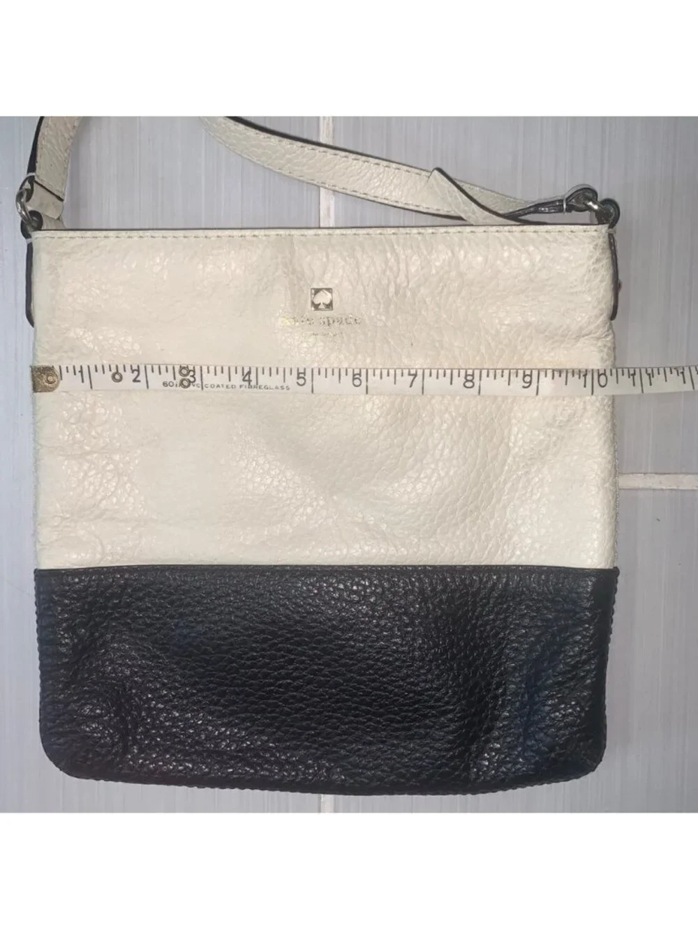 Kate Spade Black and White Crossbody Bag with Chic Color-Block Design